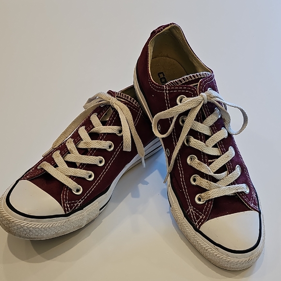 Converse Shoes - Converse All Stars Burgans Sneakers Shoes Women's Size 9 Men's Size 7